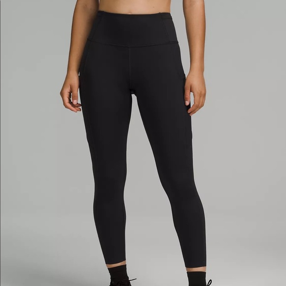 Lululemon Fast and Free High-Rise Tight 25" - Picture 1 of 4